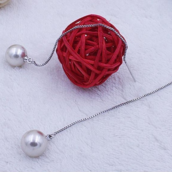 Long Drop/dangle Stud Freshwater Pearl earrings - Picture 8 of 8